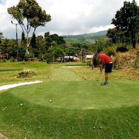 Sari Ater Hotel & Resort Ciater Eksteriør bilde
