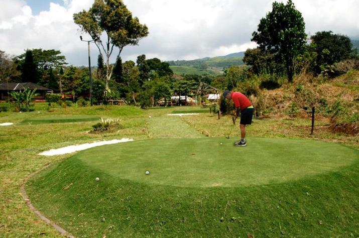 Sari Ater Hotel & Resort Ciater Eksteriør bilde