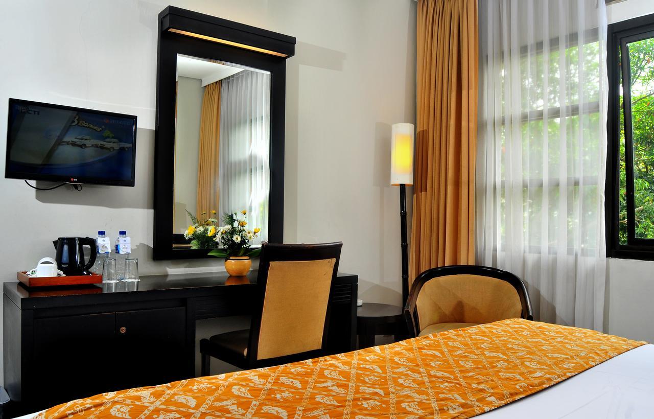 Sari Ater Hotel & Resort Ciater Eksteriør bilde